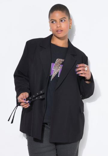 Блейзер с накладными карманами