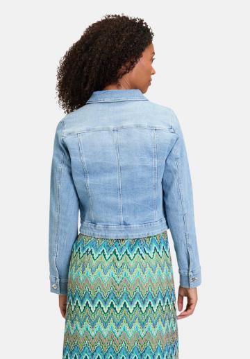 Джинсовая куртка