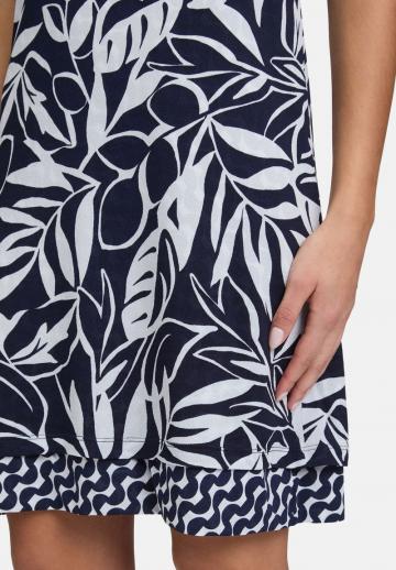 Короткое платье