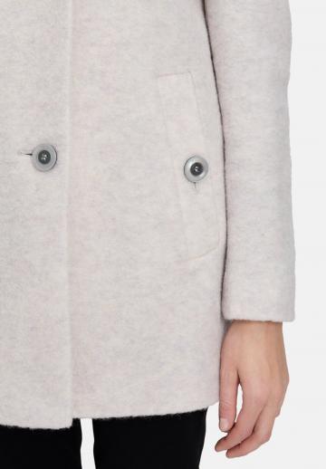 Короткое пальто