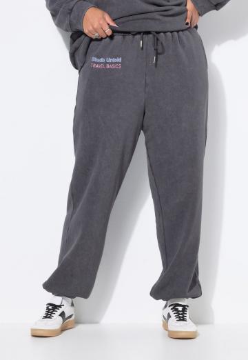 Спортивные штаны