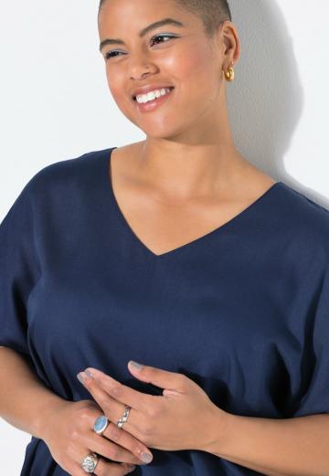 Атласная блузка