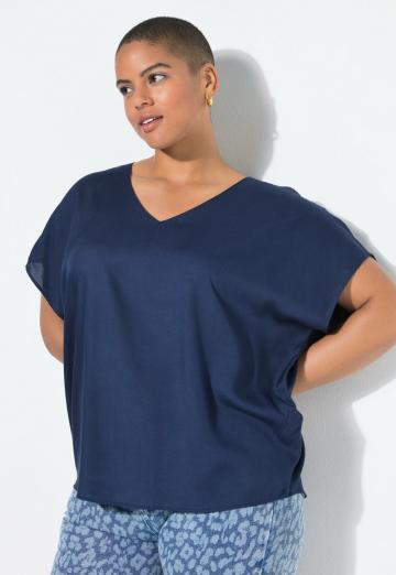 Атласная блузка