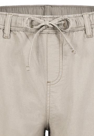 Брюки с накладными карманами