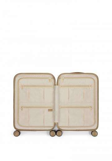 Чемодан на колесах