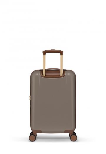 Чемодан на колесах