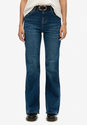 Клешеные джинсы