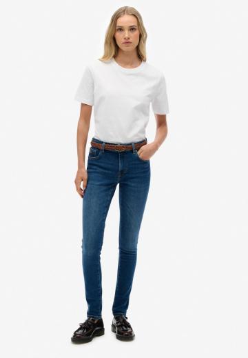 Узкие джинсы