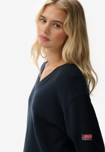 Пуловер с вырезом V