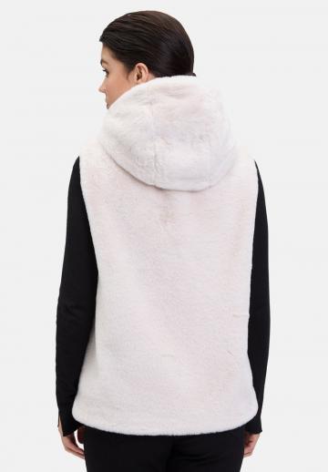 Пуховой жилет