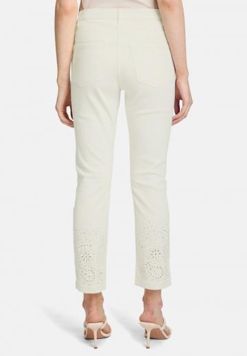 Короткие джинсы