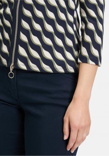 Вязаная кофта