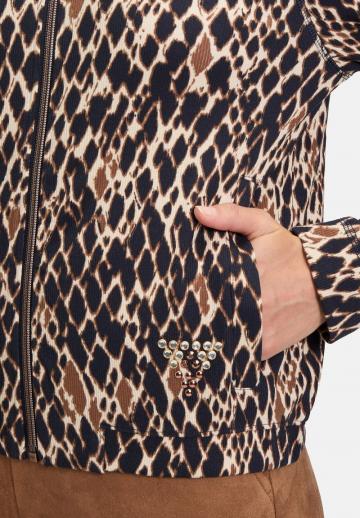 Вязаная кофта