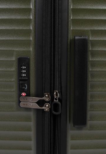 Чемодан на колесах