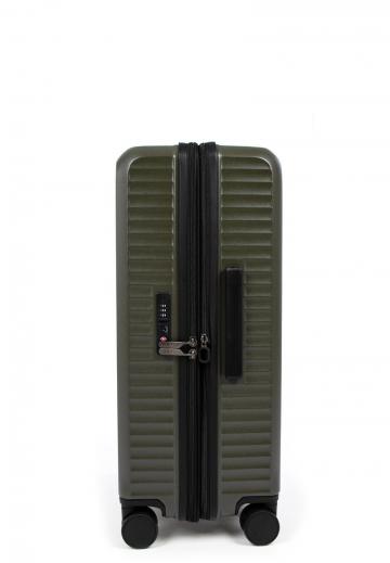 Чемодан на колесах