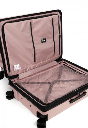 Чемодан на колесах