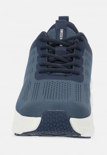 Беговые кроссовки