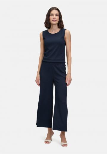 Блузка без рукавов