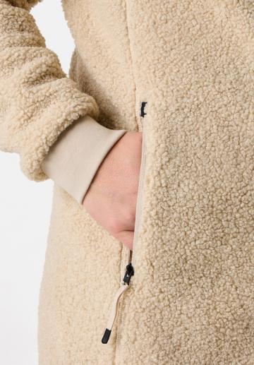 Спортивная куртка