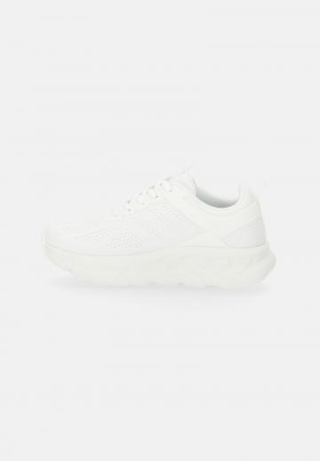 Беговые кроссовки