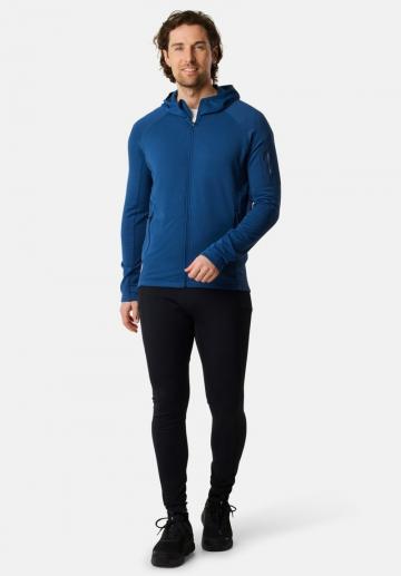 Спортивная кофта