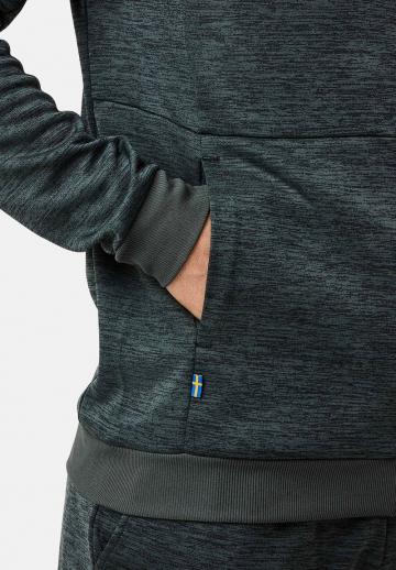 Спортивная куртка