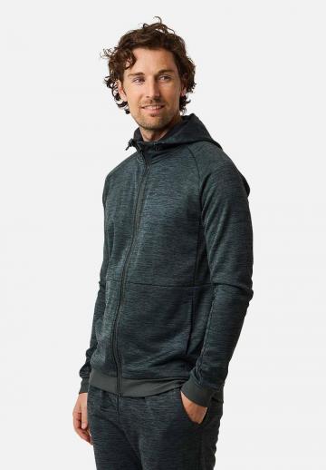 Спортивная куртка