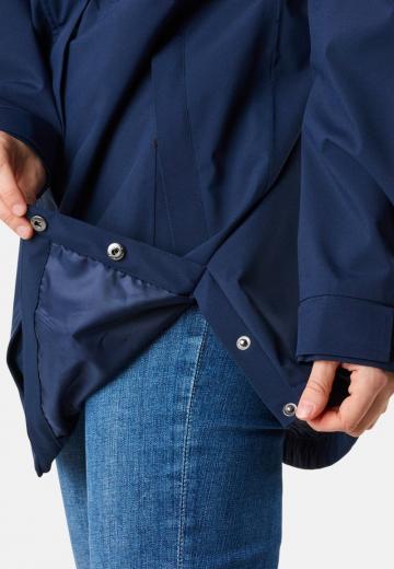 Спортивная куртка