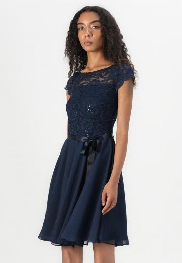 Коктейльное платье