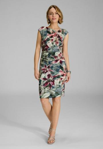 Платье футляр