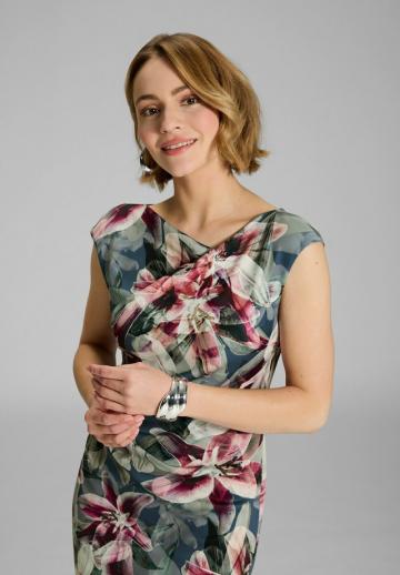 Платье футляр