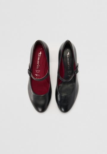 Туфли с высоким носом