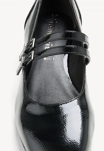 Туфли с высоким носом