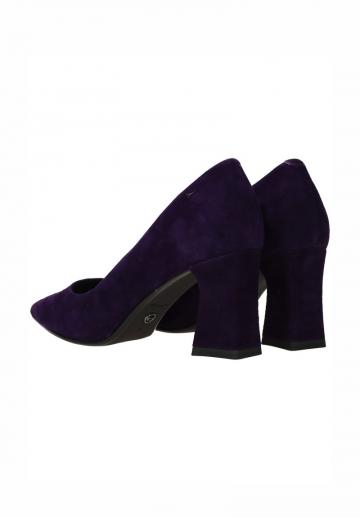 Туфли на высоком каблуке