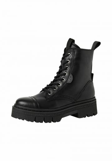 Ботинки на шнуровке