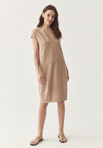 Вязаное платье