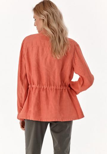 Куртка с накладнымит карманами