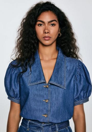 Джинсовая блузка