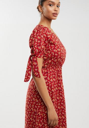 Летнее платье