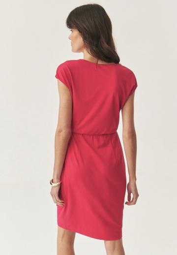 Платье футляр