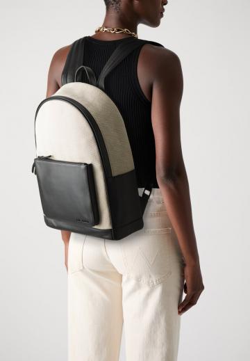 Кожаный рюкзак