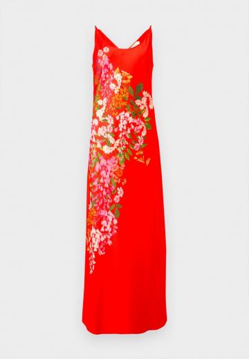 Длинное платье