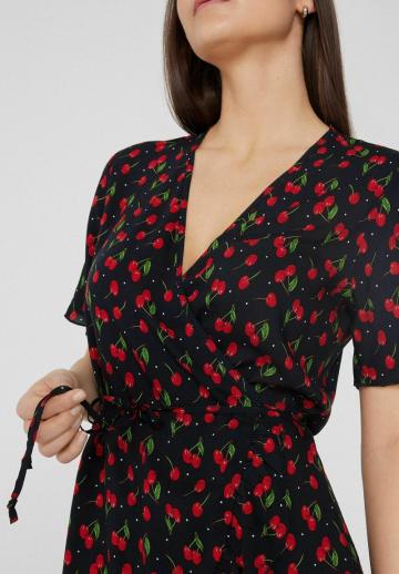 Короткое платье