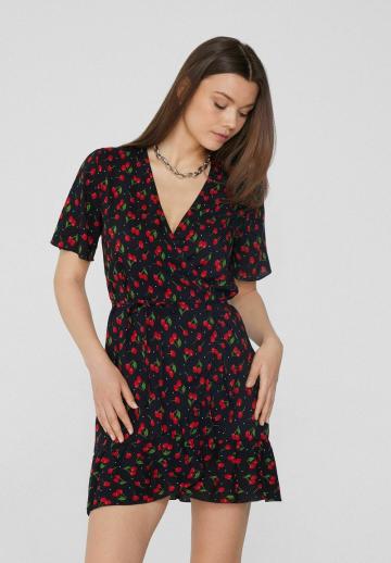 Короткое платье