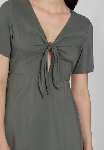 Короткое платье