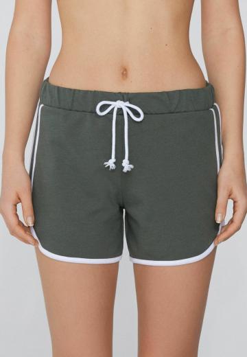 Узкие брюки