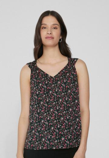 Блузка без рукавов