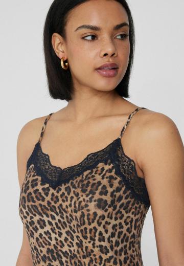 Топ на бретельках