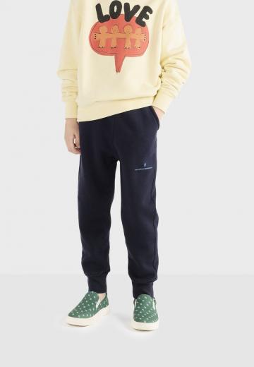 Спортивные штаны