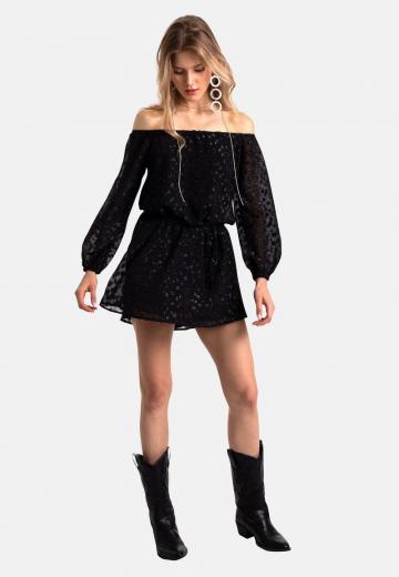 Короткое платье